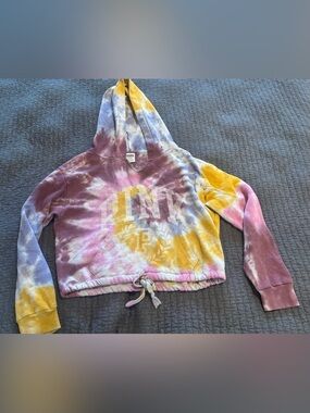 Victoria’s secret Pink cropped hoodie medium hooded sweatshirt